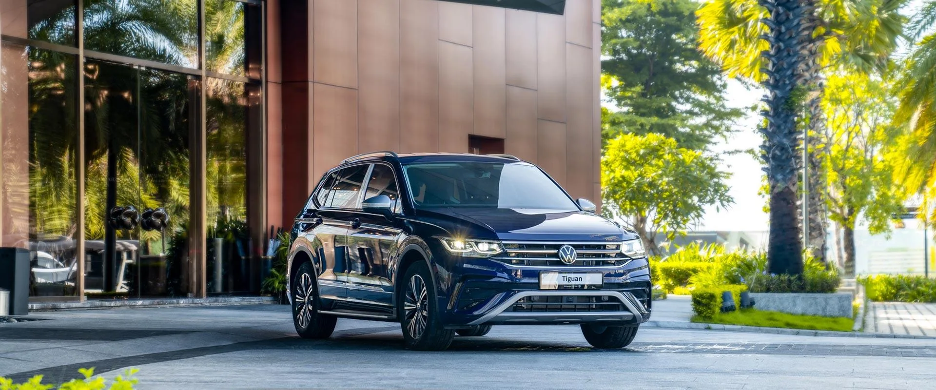slidertiguan-1Q6AC