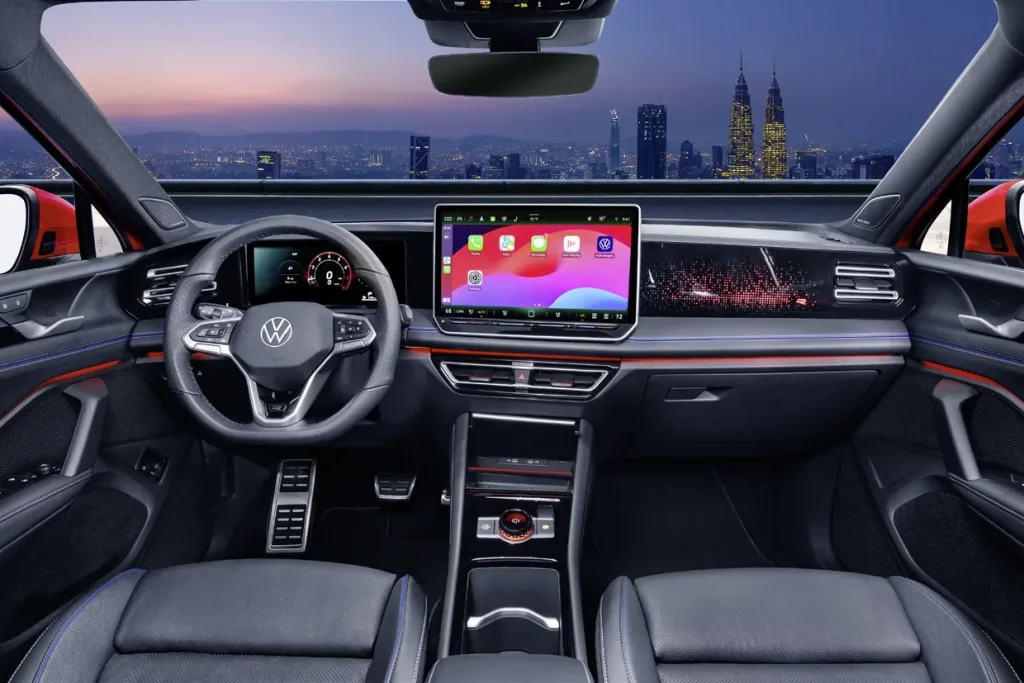 Volkswagen Tiguan thế hệ mới - Khoang nội thất n&acirc;ng cấp to&agrave;n diện