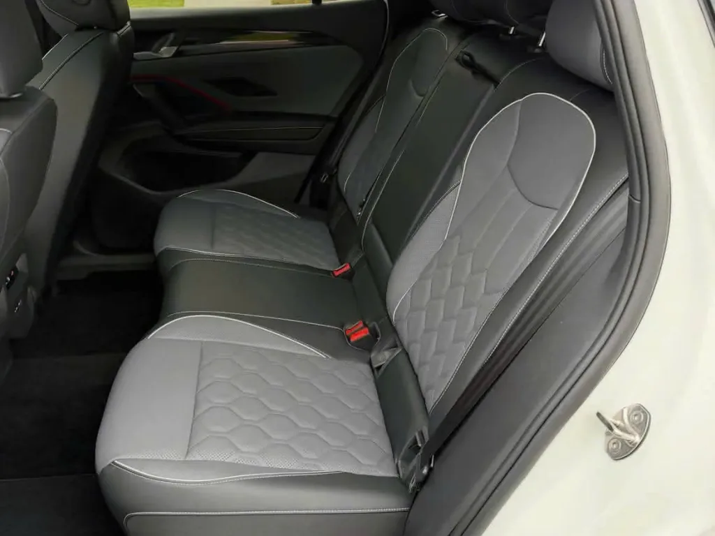 Volkswagen Tiguan thế hệ mới h&igrave;nh ảnh thực tế