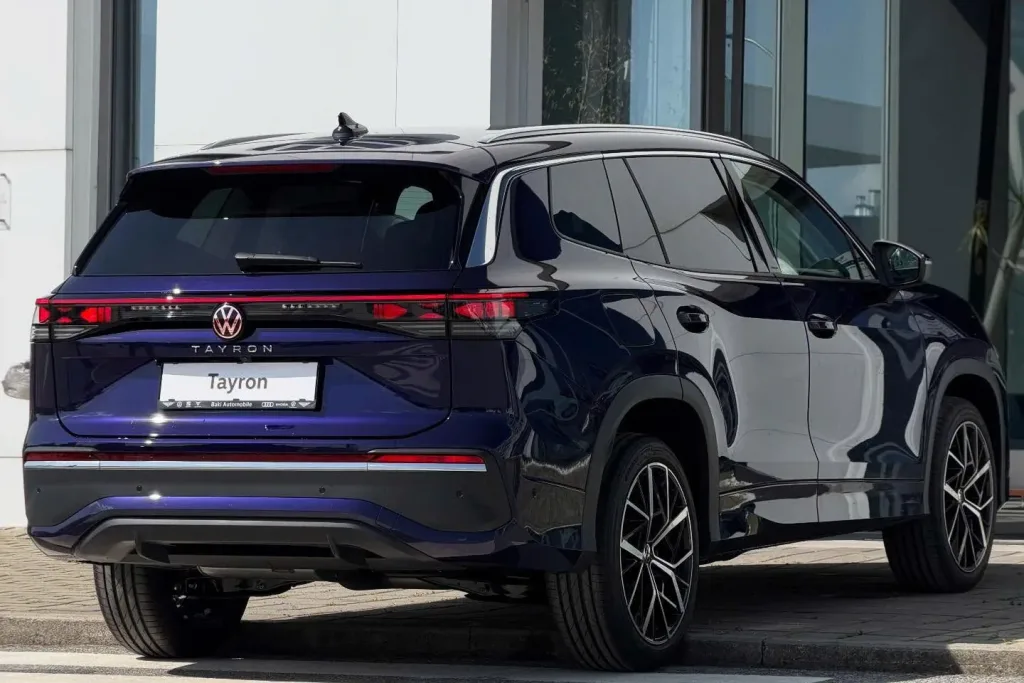 Volkswagen Tayron - Hỗ trợ đỗ xe v&agrave; camera to&agrave;n cảnh