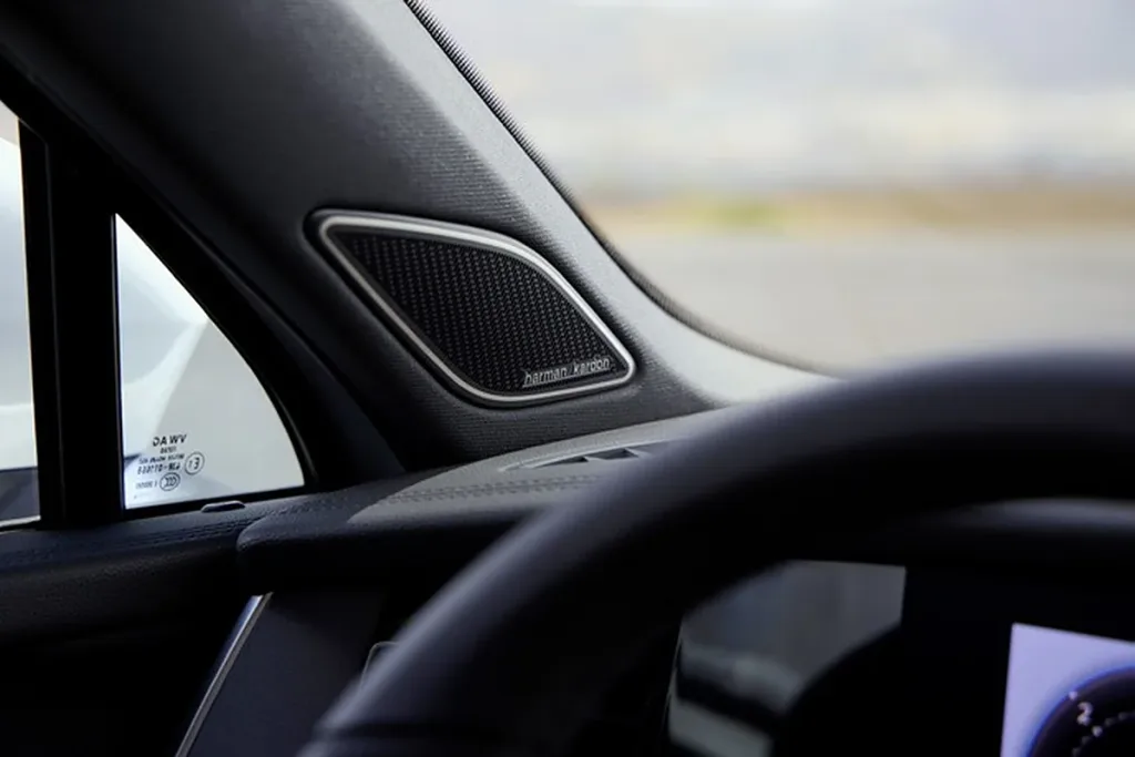 Volkswagen Tayron - Hệ thống &acirc;m thanh Harman Kardon
